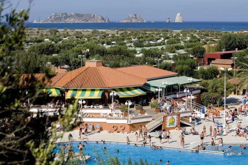 El Delfin Verde Torroella de Montgrí Exterior foto